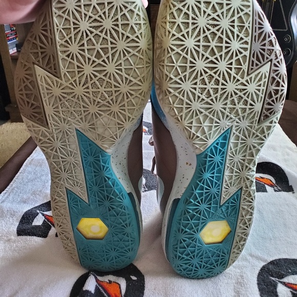 Nike KD 6 Maryland Blue Crabs - Picture 4 of 4